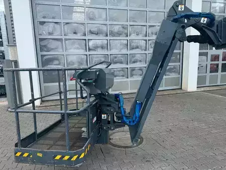 Plataformas articuladas 2021  Aichi SP 14 DJ / 1.178h / Arbeitshöhe: 15,9m (13)