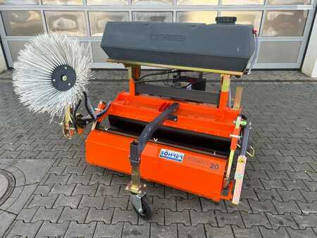 Fejemaskiner 2023  Bema 20 BK Kehrmaschine / Kramer 5040 / 2023 / NEU (3)