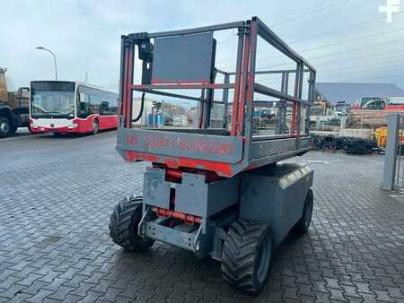 Piattaforme aeree a pantografo 2004  Genie GS 2668 / 2.465h / Allrad / Arbeitshöhe: 9,90m (10)