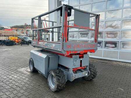 Piattaforme aeree a pantografo 2004  Genie GS 2668 / 2.465h / Allrad / Arbeitshöhe: 9,90m (12)