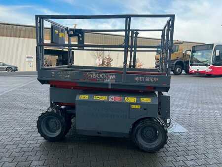 Piattaforme aeree a pantografo 2004  Genie GS 2668 / 2.465h / Allrad / Arbeitshöhe: 9,90m (8)