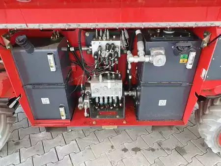 Nacelle à ciseaux 2023  Magni DS1418RT / 2023 / 14,3m / nur 88h! (11)