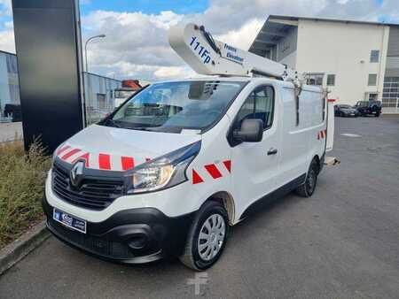 Lastvogns platform 2018  Renault Trafic dCi 120 L1H1 / France Elavateur 10,6m (3)