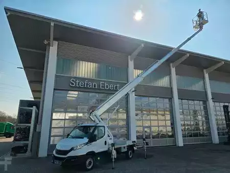 Plošina na nákladním automobilu 2024  Iveco Daily 35S14 *MULTITEL MTE 270*27Meter* (1)