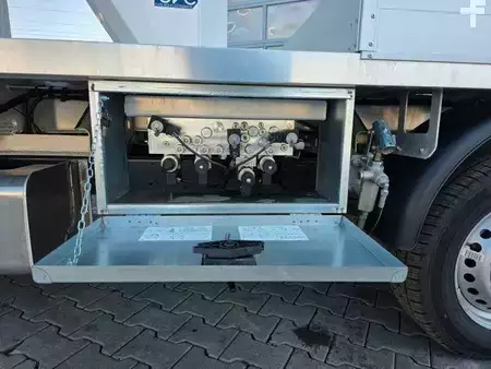 Plošina na nákladním automobilu 2024  Iveco Daily 35S14 *MULTITEL MTE 270*27Meter* (10)