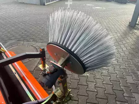 Máquina barredora 2023  Bema 20 BK Kehrmaschine / Baujahr: 2023 / NEU (13)