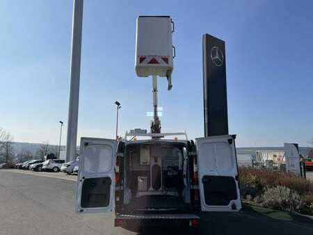 Plošina na nákladním automobilu 2015  Renault Trafic dCi 120 L1H1 / TIME France ETL 21 8m (6)