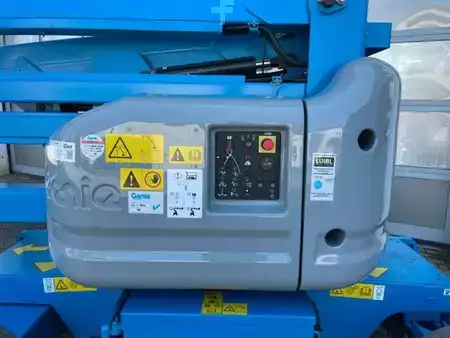 Nacelle articulée 2024  Genie Z-45/25J DC / nur 3h / Arbeitshöhe 15,9m (19)