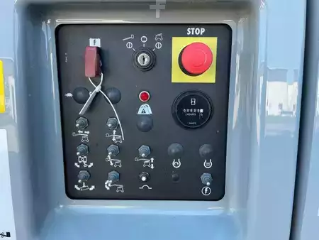 Nacelle articulée 2024  Genie Z-45/25J DC / nur 3h / Arbeitshöhe 15,9m (20)