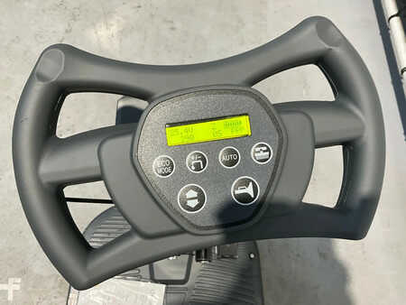 Balayeuse 2025  Kremer KR FR 70 Opzit Schrobmachine (9)