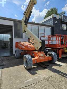Knikarmhoogwerker  JLG M600JP (2)