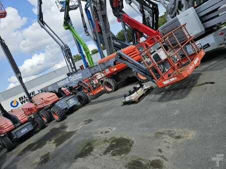Telescoophoogwerker  Skyjack SJ66T (1)