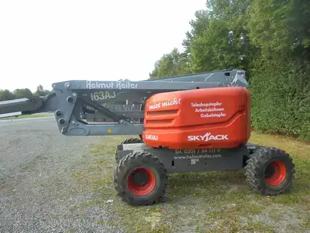 Fler stegs bom 2019  Skyjack SJ63AJ (2)
