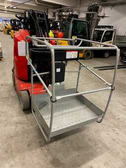 Vertikal / personløftere 2024 Manitou 100VJR (2)