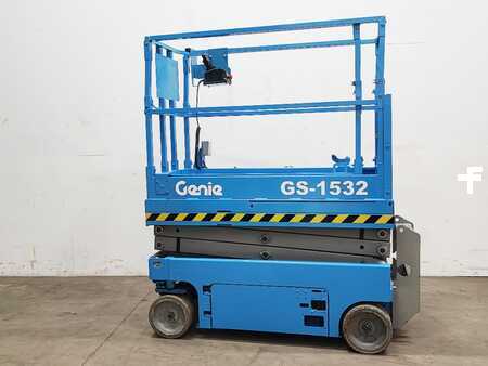 Scissor lift 2010 Genie GS1532 (1)