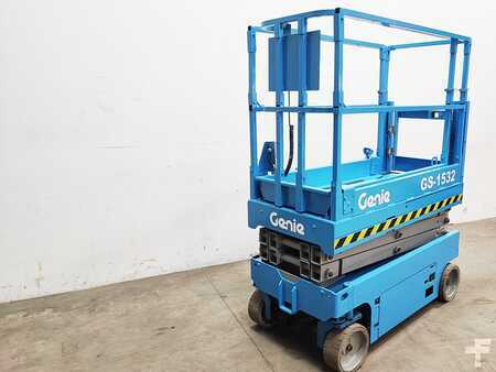 Scissor lift 2010 Genie GS1532 (10)