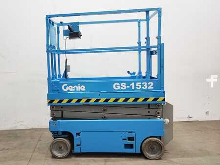 Scissor lift 2010 Genie GS1532 (4)