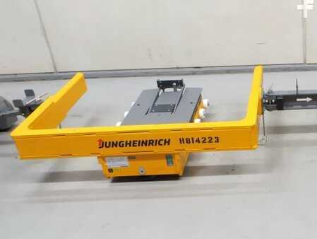  2016  [div] GTE 106 (1)