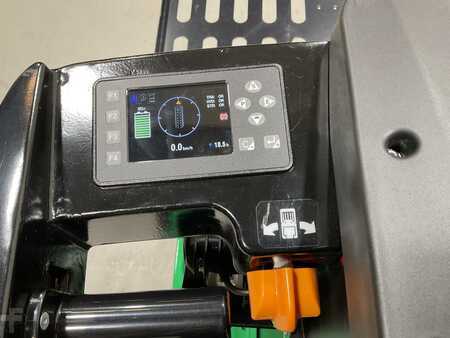 Scherenarbeitsbühne 2024  HANGCHA CJD02 (5)