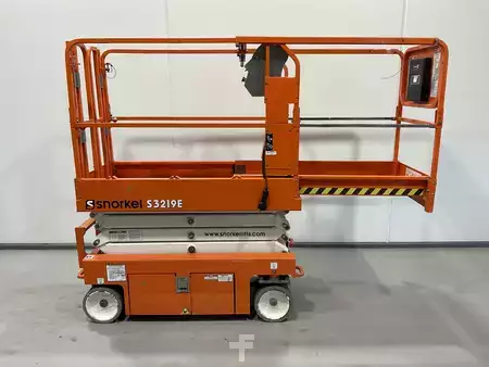 Scherenarbeitsbühne 2022  SNORKEL S3219E (2)