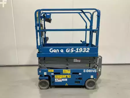 Scherenarbeitsbühne 2022  GENIE GS-1932 (4)