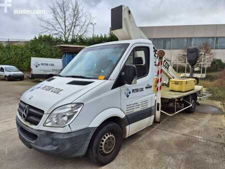 Bucket truck 2011  Mercedes-Benz Sprinter 310 CDI (1)