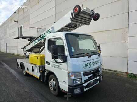 Bucket truck 2021  Mitsubishi Fuso Canter meubellift (3)