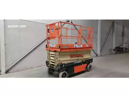 Saksinostimet 2019  JLG 4045R (2)