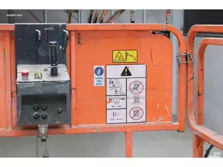 Scissor lift 2015  JLG 4069LE (3)