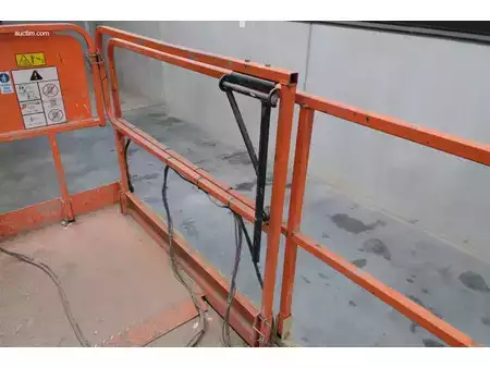 Scissor lift 2015  JLG 4069LE (40)