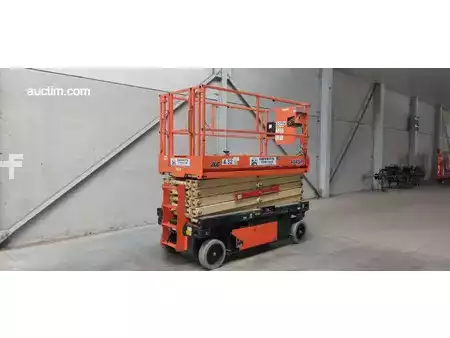 Scissor lift 2019  JLG 4045R (6)