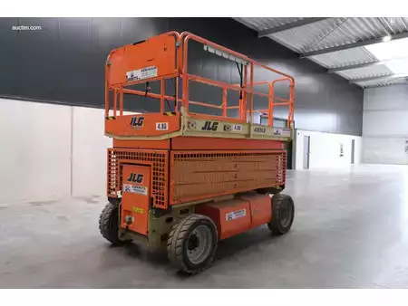Scissor lift 2015  JLG 4069LE (2)