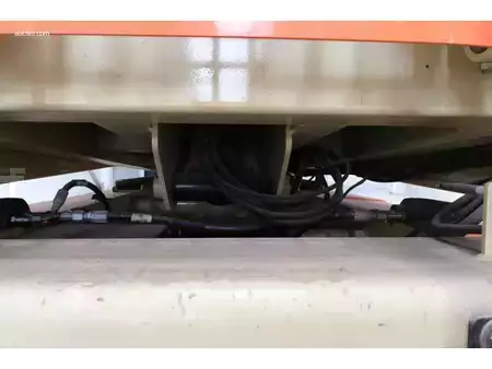 Scissor lift 2015  JLG 4069LE (22)