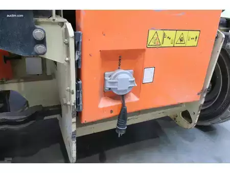 Scissor lift 2015  JLG 4069LE (30)