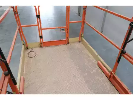 Scissor lift 2015  JLG 4069LE (32)