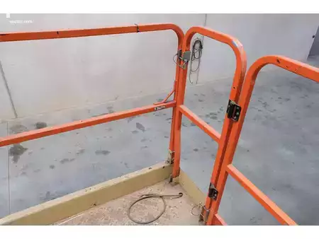 Scissor lift 2015  JLG 4069LE (33)