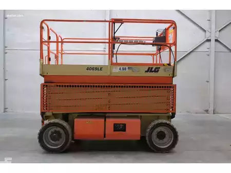 Scissor lift 2015  JLG 4069LE (6)