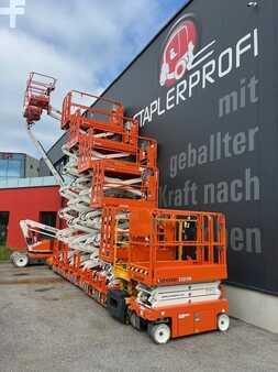 Scissor lift  Snorkel S4740E (2)