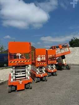 Scissor lift  Snorkel S4740E (3)