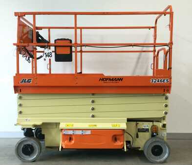 Scherenarbeitsbühne 2018  JLG 3246ES (1)
