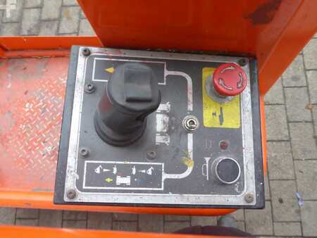 Kolmo zvedaná plošina  Upright  (3)