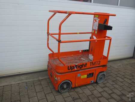 Kolmo zvedaná plošina  Upright  (5)