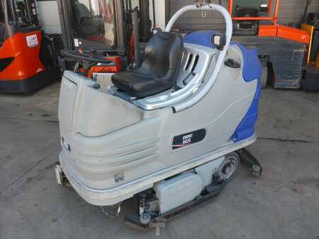 Autolaveuse aspirante  Dulevo RO 25-100 (2)