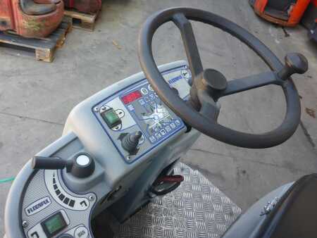 Autolaveuse aspirante  Dulevo RO 25-100 (3)