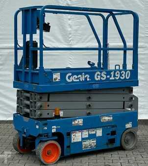 Pracovní plošina s nůžkovým zdvihem 2013  Genie GS 1930 (1)