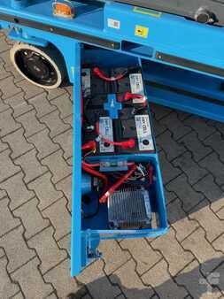 Pracovní plošina s nůžkovým zdvihem 2025  Sinoboom GN 2132 E (2)