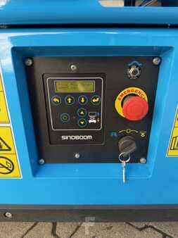 Pracovní plošina s nůžkovým zdvihem 2025  Sinoboom GN 2132 E (3)