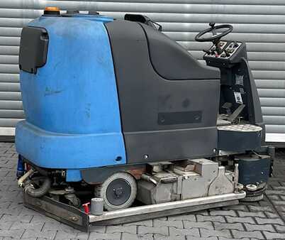 Ride On Scrubber Dryer 2015  Fimap Magna 100 BS (2)