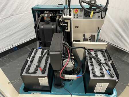 Feie- og støvsuging maskiner 2012  Tennant 6400 E (5)
