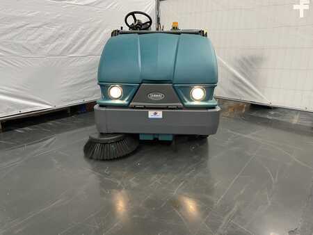 Ride On Vacuum Sweeper 2018 Tennant S20 E/D/LPG (2)
